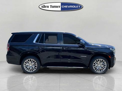 Used 2023 Chevrolet Tahoe LT w/ Luxury Package RWD image 3