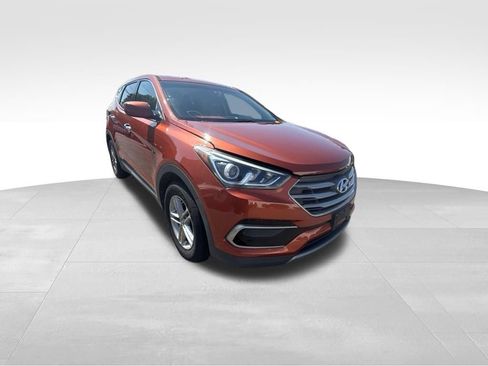 Used 2017 Hyundai Santa Fe Sport FWD image 9