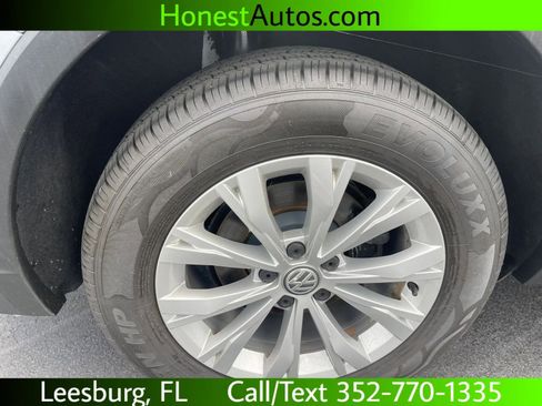 Used 2018 Volkswagen Tiguan S FWD image 25