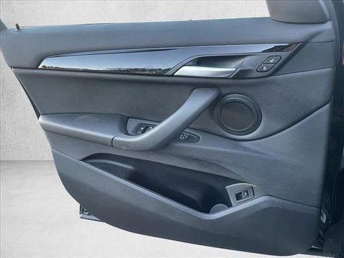 Used 2021 BMW X1 sDrive28i image 17