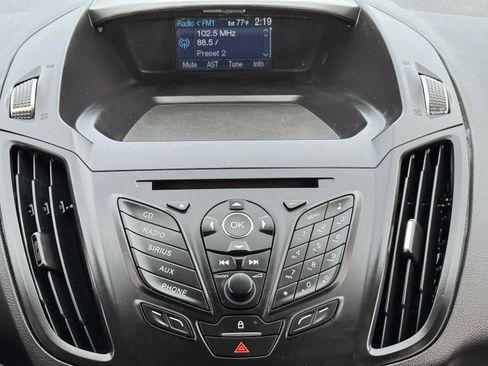 Used 2013 Ford Escape SE image 18