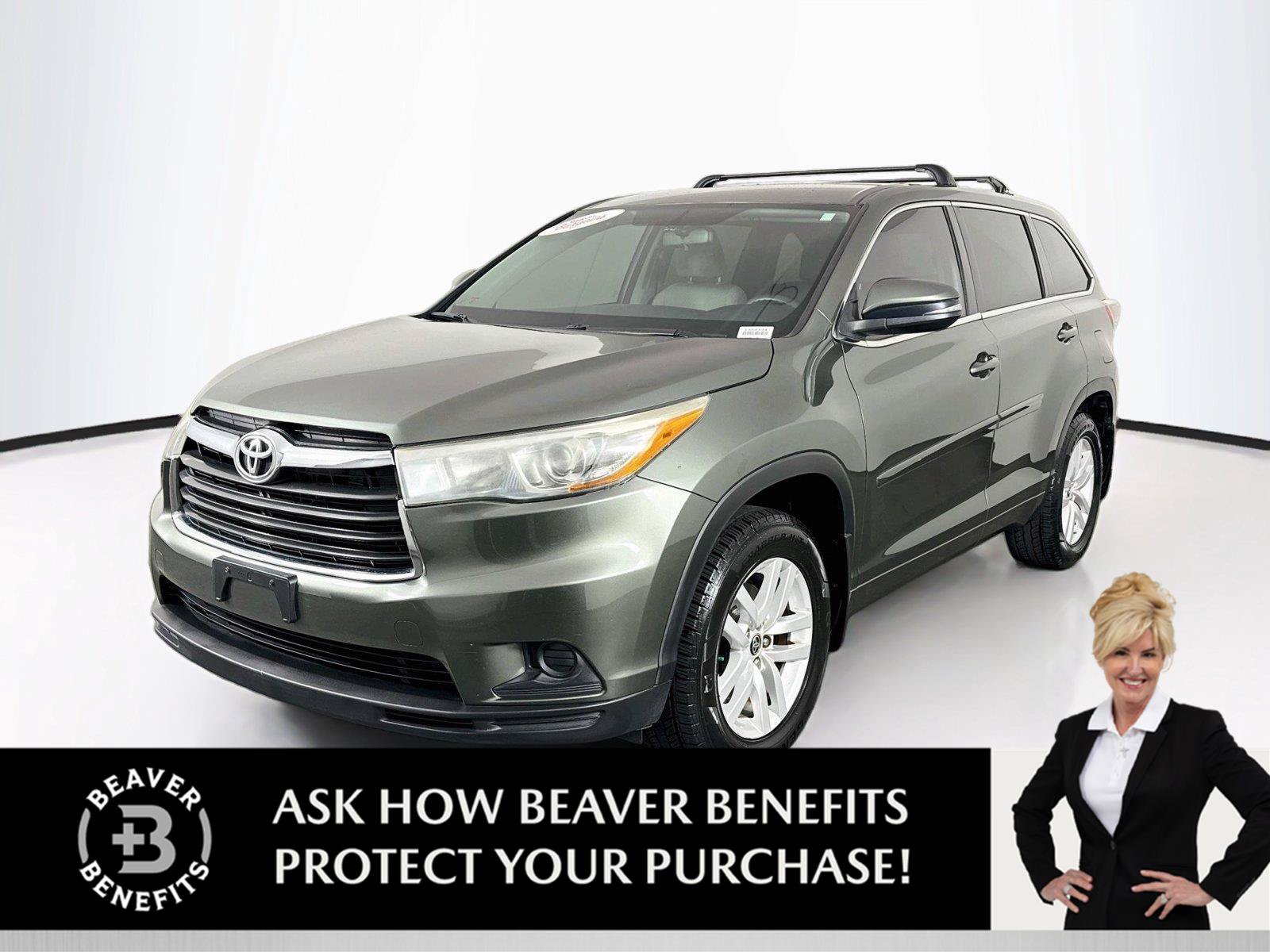 Used 2016 Toyota Highlander LE AWD/4WD image 1