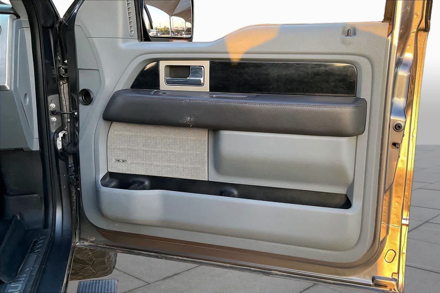 Used 2012 Ford F150 Platinum AWD/4WD image 23