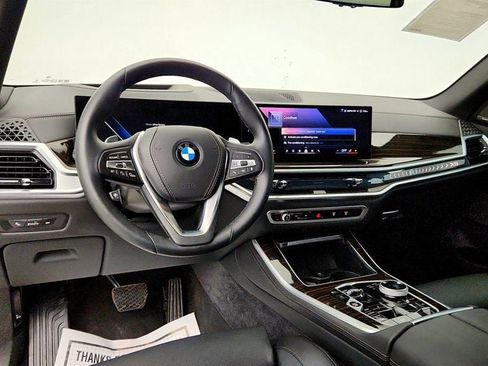 Used 2025 BMW X5 xDrive40i w/ Executive Package AWD/4WD image 12
