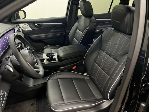 New 2026 Buick Enclave Avenir w/ Super Cruise Package AWD/4WD image 28