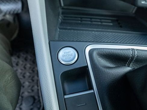 New 2026 Volkswagen Jetta SE image 22