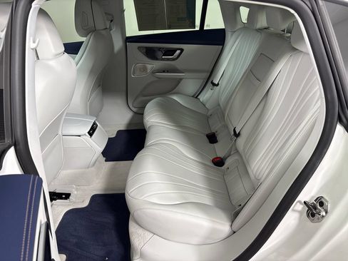 Used 2023 Mercedes-Benz EQE 350+ Sedan image 30