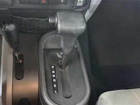Used 2009 Jeep Wrangler X AWD/4WD image 21