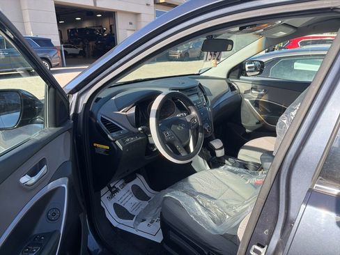 Used 2015 Hyundai Santa Fe Sport image 3