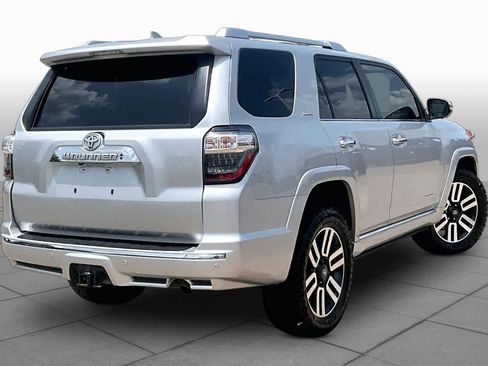 Used 2023 Toyota 4Runner Limited AWD/4WD image 13