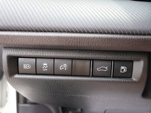 Used 2025 Toyota Camry SE FWD image 38