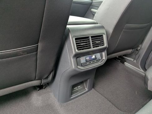 New 2026 Volkswagen Atlas SE AWD/4WD image 13