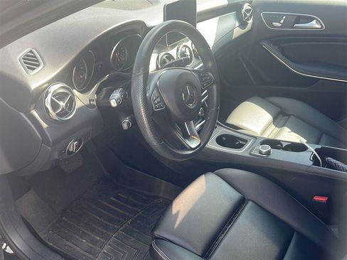 Used 2020 Mercedes-Benz GLA 250 image 6