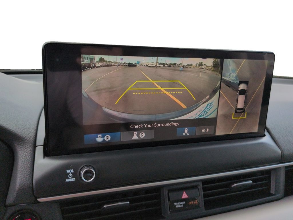 New 2026 Honda Pilot Touring image 16