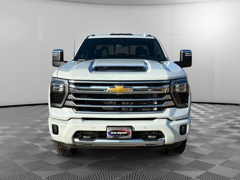 New 2026 Chevrolet Silverado 2500 High Country w/ High Country Premium Package AWD/4WD image 8