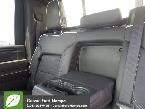 Used 2024 GMC Sierra 2500 AT4X image 25