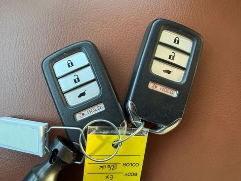 Used 2016 Honda CR-V EX image 31