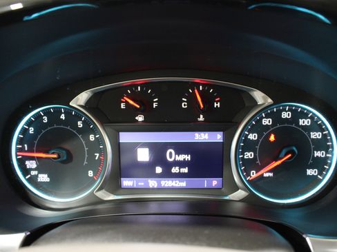 Used 2020 Chevrolet Traverse LT w/ LT Premium Package AWD/4WD image 14