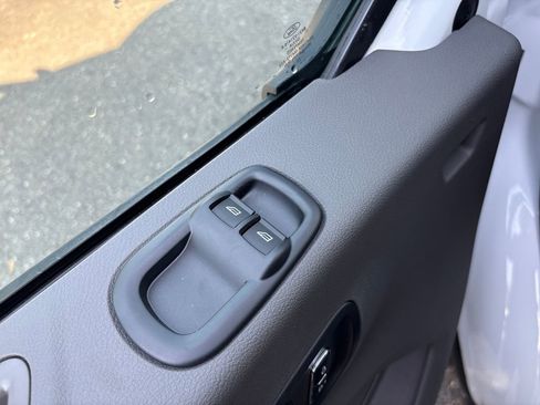 New 2025 Ford Transit 250 148 Medium Roof w/ Load Area Protection Package image 14