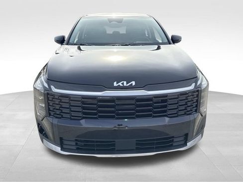 Certified 2026 Kia Sportage EX FWD image 9