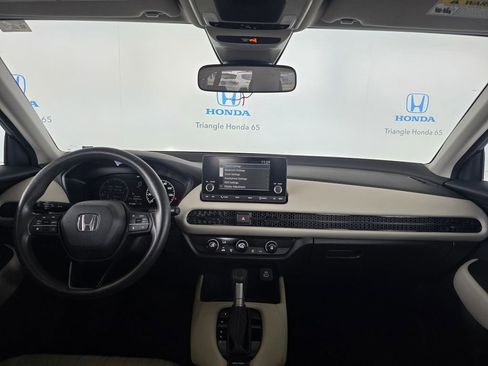 Used 2024 Honda HR-V LX image 6