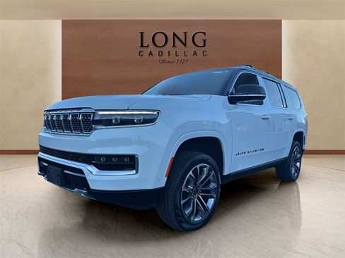 Used 2024 Jeep Grand Wagoneer Series III w/ HD Trailer Tow Package image 1