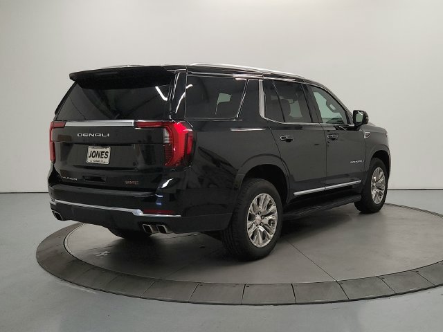 Used 2025 GMC Yukon Denali AWD/4WD image 8
