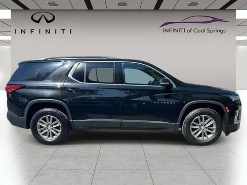 Used 2023 Chevrolet Traverse LT FWD image 8