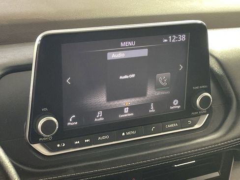 Used 2023 Nissan Rogue SV image 16