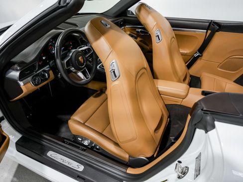 Used 2017 Porsche 911 Carrera S image 22