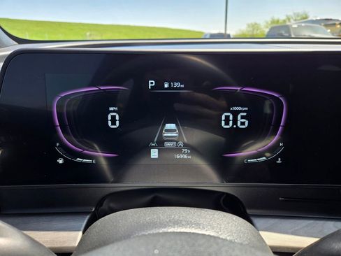 Used 2024 Kia Sportage X-Line w/ X-Line Premium Package image 19