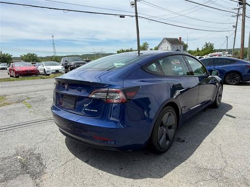 Used 2023 Tesla Model 3 Standard Range RWD image 5