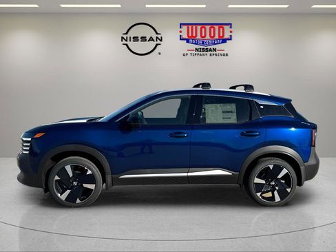 New 2026 Nissan Kicks SR w/ Cold Weather Package AWD/4WD image 6