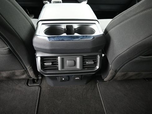 Certified 2022 Ford F150 XLT w/ Equipment Group 302A High image 27