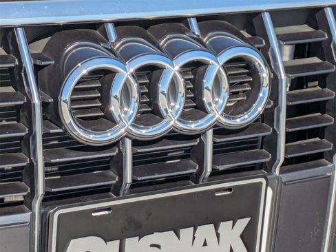 Used 2022 Audi Q3 2.0T Premium w/ Convenience Package image 26