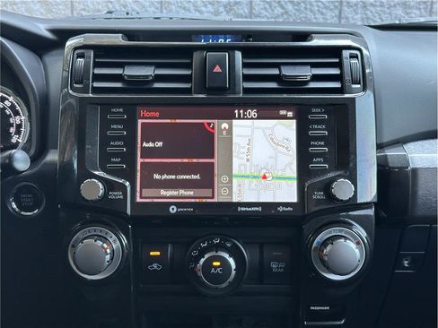 Used 2020 Toyota 4Runner Venture w/ Moonroof Package AWD/4WD image 24