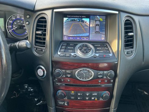 Used 2014 INFINITI QX50 Journey w/ Premium Package image 33