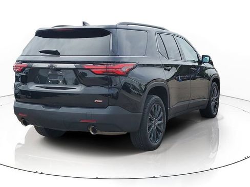 Used 2023 Chevrolet Traverse RS w/ LPO, Floor Liner Package AWD/4WD image 3