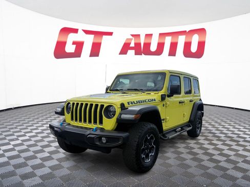 Used 2022 Jeep Wrangler Unlimited Rubicon 4xe w/ Cold Weather Group AWD/4WD image 3