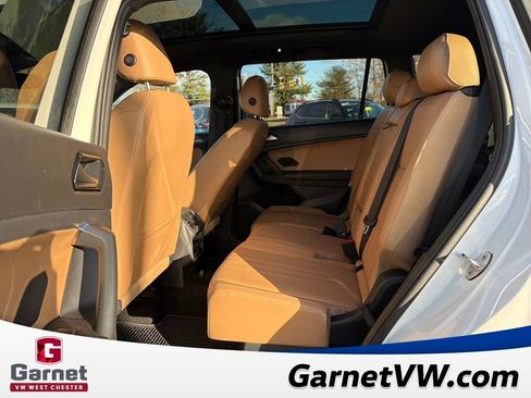 Certified 2023 Volkswagen Tiguan SE R-Line image 25