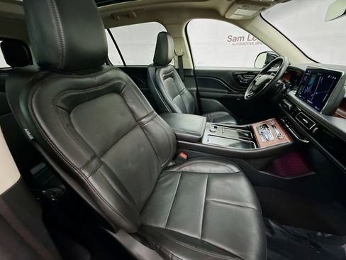 Used 2023 Lincoln Aviator Reserve w/ Equipment Group 201A image 31