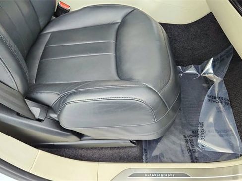 Used 2023 Land Rover Range Rover Long Wheelbase Autobiography image 21