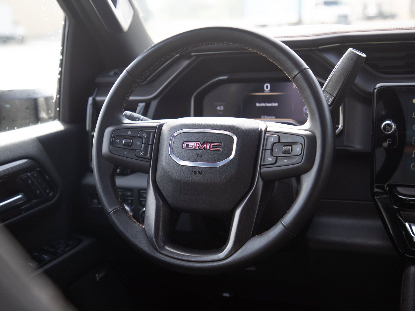 Used 2024 GMC Sierra 2500 AT4 w/ Technology Package AWD/4WD image 18