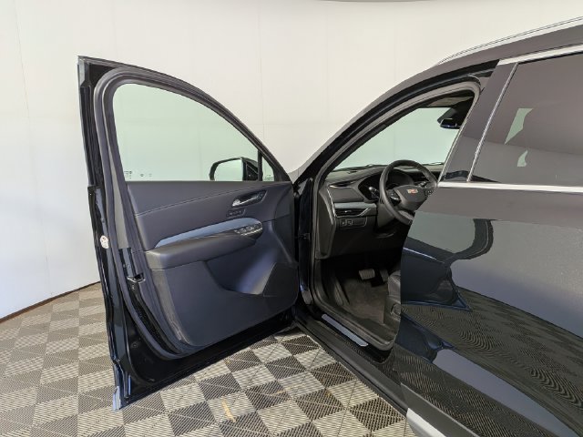 Certified 2023 Cadillac XT4 Premium Luxury w/ Cold Weather Package FWD image 14