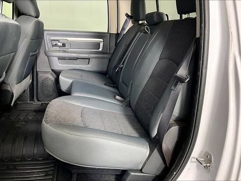 Used 2017 RAM 1500 Big Horn AWD/4WD image 3