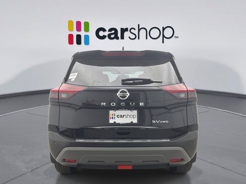 Used 2021 Nissan Rogue SV AWD/4WD image 3