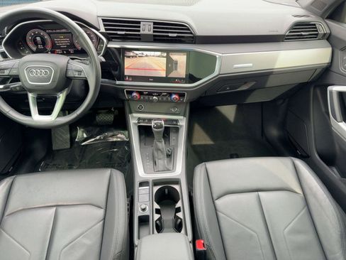 Used 2023 Audi Q3 2.0T Premium Plus w/ Premium Plus Package image 17