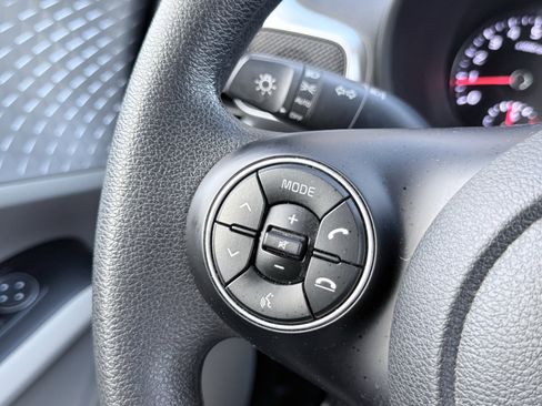 Used 2022 Kia Soul LX w/ Technology Package image 57