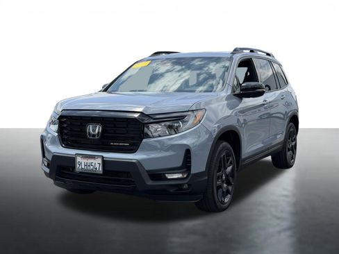 Used 2024 Honda Passport Black Edition image 4