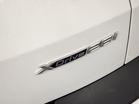 Used 2026 BMW X2 xDrive28i AWD/4WD image 13
